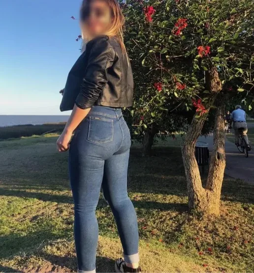 Alena, 36