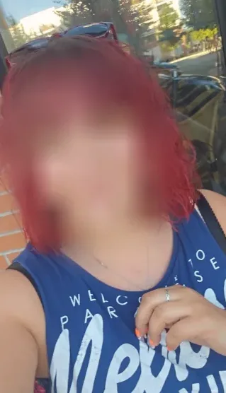 Helena, 28
