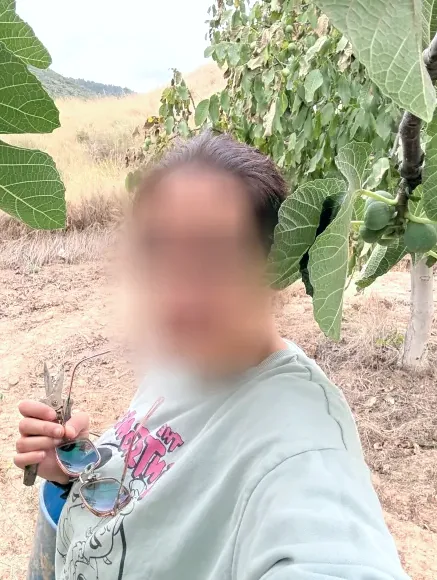 Ivana, 36