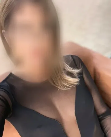 Thea, 29